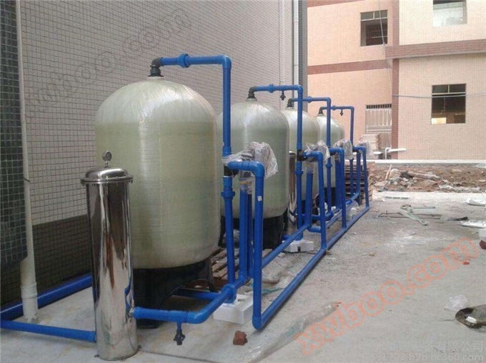 Apparecchiature di filtrazione dell'acqua del rubinetto
