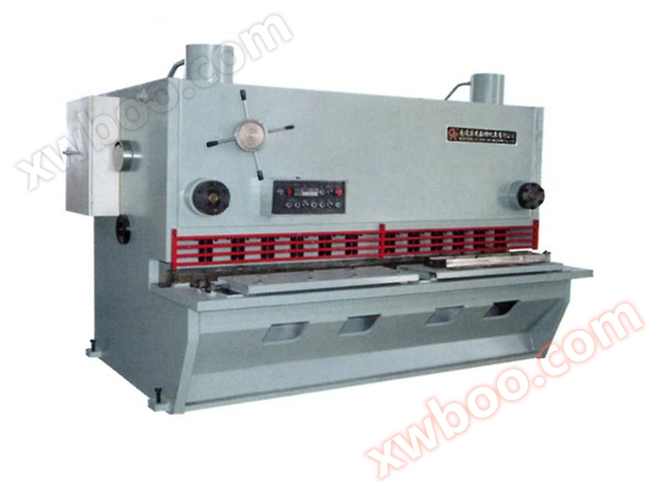 디지털 브레이크 커터 QC11Y-8x3200